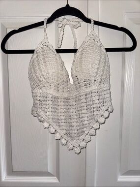 NWOT UO White Boho Crochet Padded Open Back Halter Top
